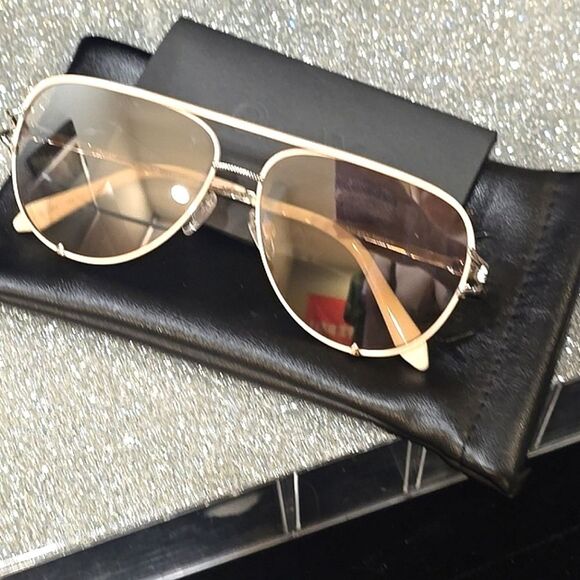 Quay Australia High Key Twist Aviator Sunglasses- Silver Champagne - Picture 6 of 10